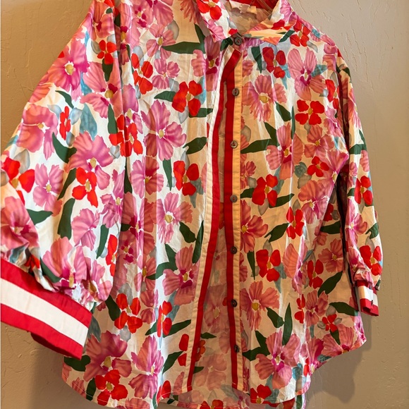 entro Tops - #202 NWOT Cotton Top